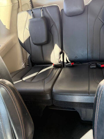 2020 Chrysler Pacifica Touring L