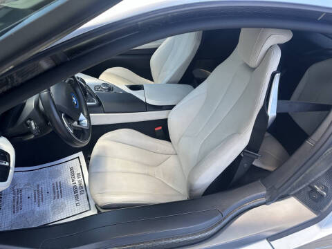 2016 BMW i8