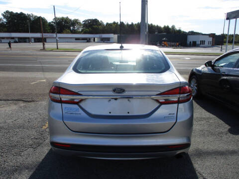 2018 Ford Fusion SE