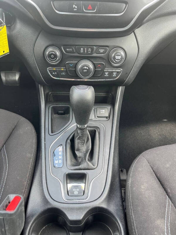 2020 Jeep Cherokee Latitude