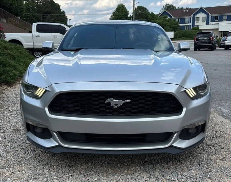 2015 Ford Mustang V6