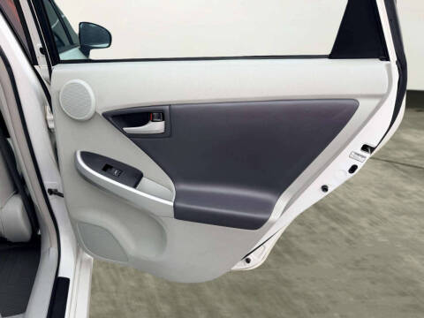 2010 Toyota Prius V