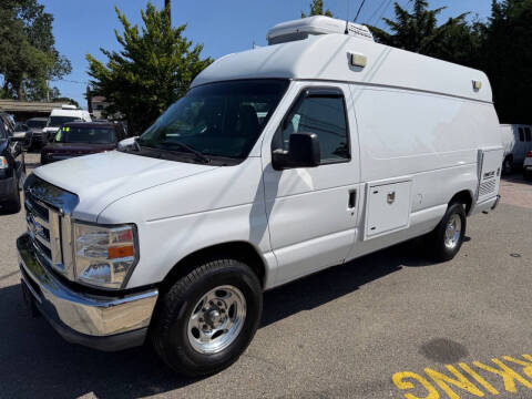2011 Ford E-Series E-350 SD