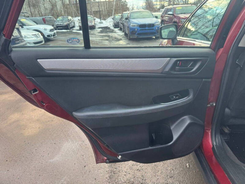 2017 Subaru Outback 2.5i