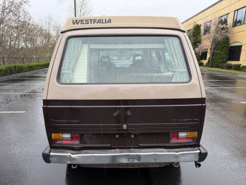 1984 Volkswagen Vanagon Camper