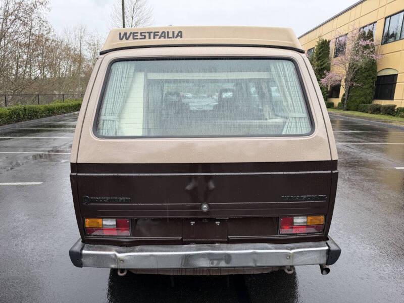1984 Volkswagen Vanagon Camper