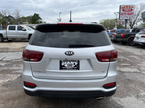 2020 Kia Sorento LX V6