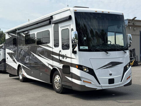 2023 Freightliner XCM Chassis