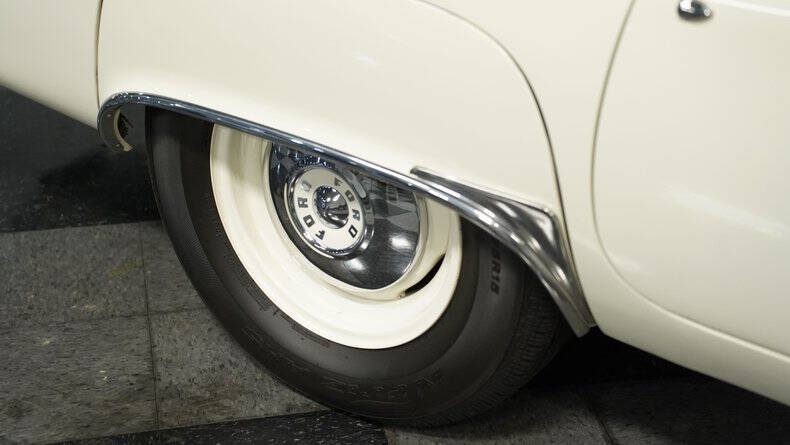 1956 Ford Thunderbird