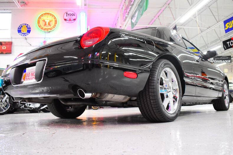 2002 Ford Thunderbird Deluxe