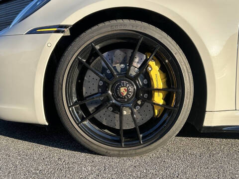 2022 Porsche 911 Targa 4 GTS