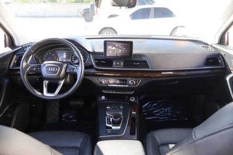 2019 Audi Q5 quattro Premium 45 TFSI