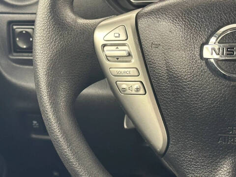 2017 Nissan Versa 1.6 S