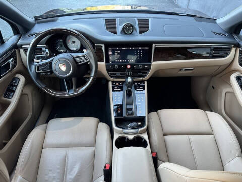 2024 Porsche Macan S