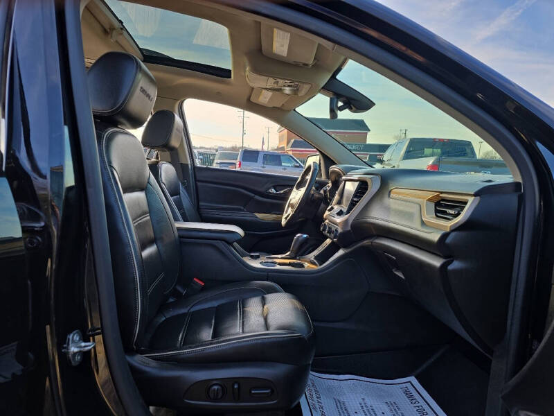 2017 GMC Acadia Denali