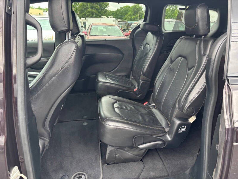 2018 Chrysler Pacifica Touring L