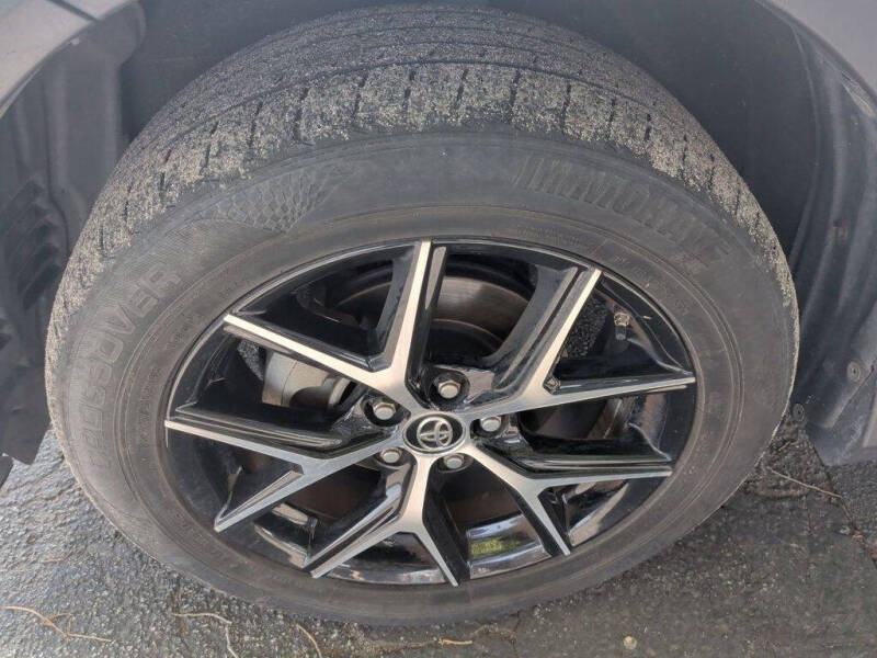 2018 Toyota RAV4 SE