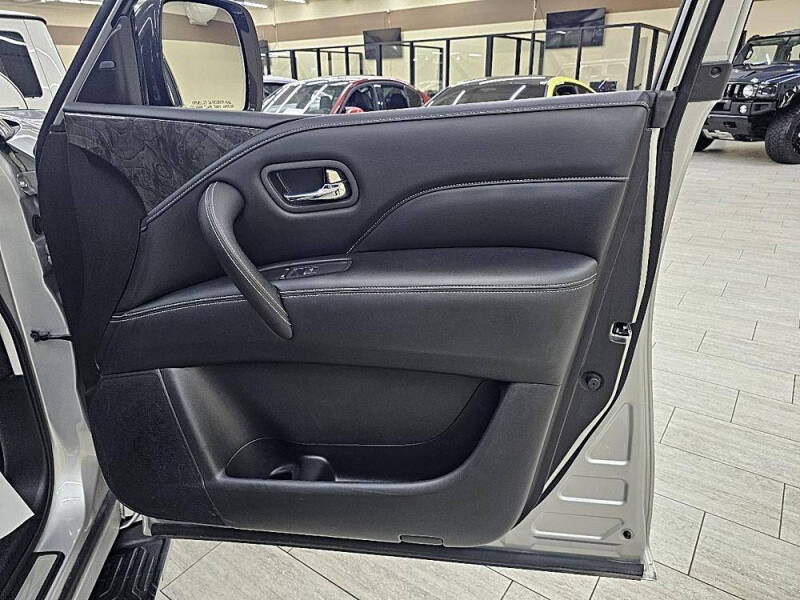 2021 Infiniti QX80 Luxe