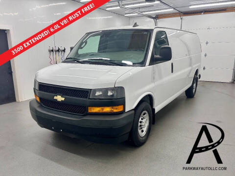 2020 Chevrolet Express 3500