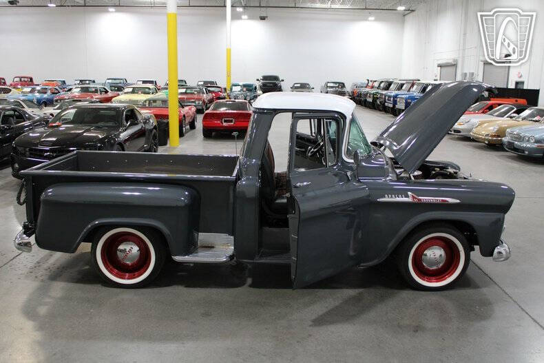 1958 Chevrolet Apache