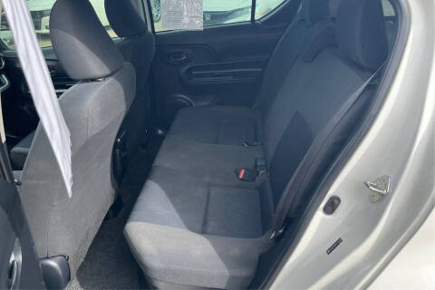 2015 Toyota Prius c Two