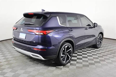 2023 Mitsubishi Outlander SE