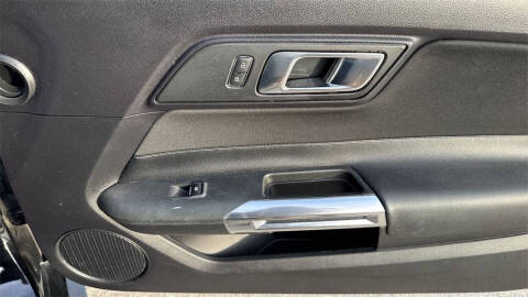 2019 Ford Mustang EcoBoost