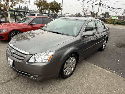2007 Toyota Avalon XLS
