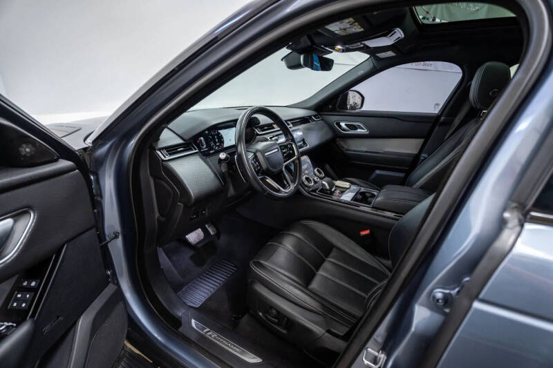 2021 Land Rover Range Rover Velar P250 R-Dynamic S