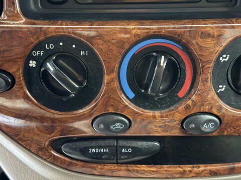 2001 Toyota Tundra Limited