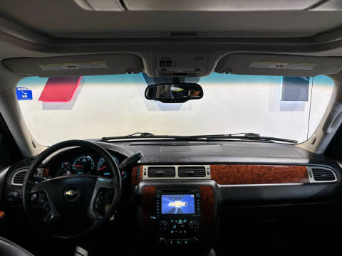 2013 Chevrolet Avalanche LTZ Black Diamond