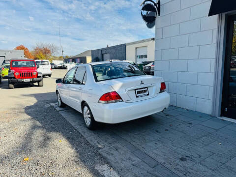 2004 Mitsubishi Lancer LS