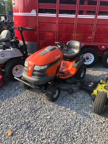 Husqvarna YTH23V48 W/275Hrs