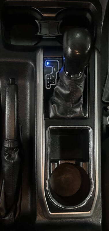 2016 Toyota Tacoma SR5 V6