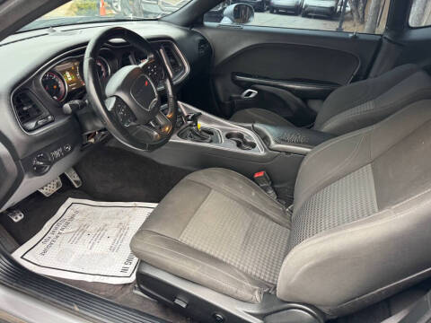 2016 Dodge Challenger SXT