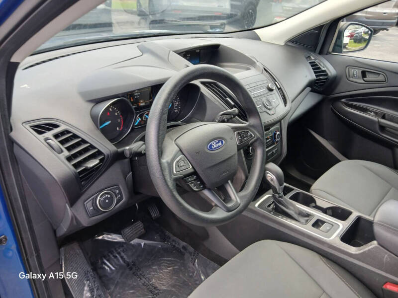 2019 Ford Escape S