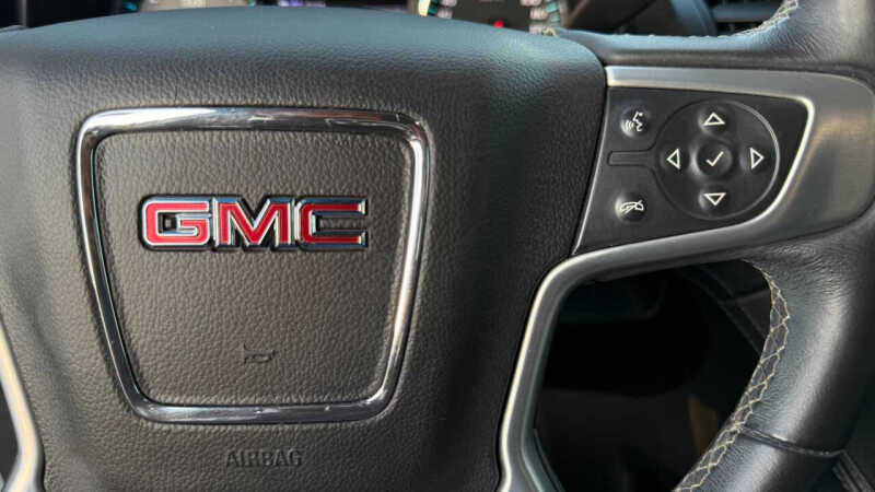 2017 GMC Yukon SLE
