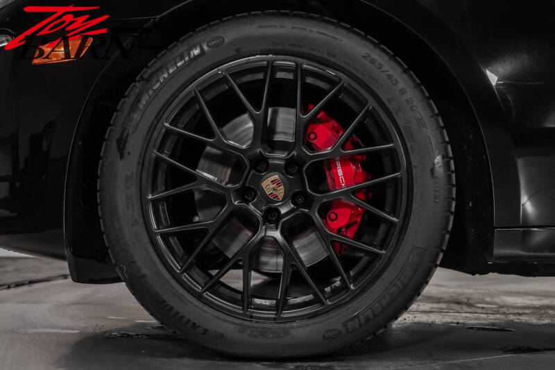 2018 Porsche Macan GTS