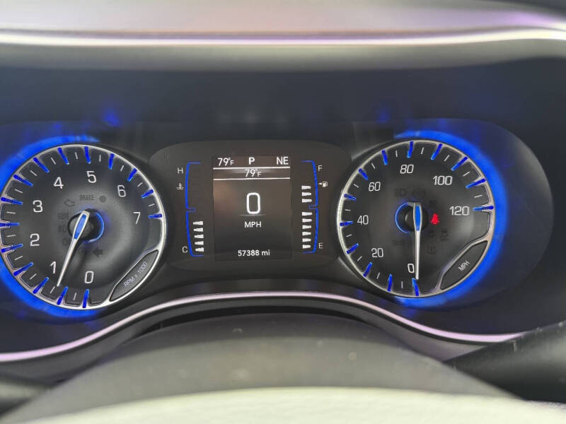 2020 Chrysler Pacifica Touring