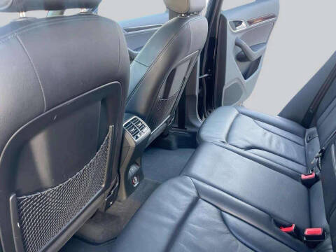 2016 Audi Q3 2.0T Premium Plus