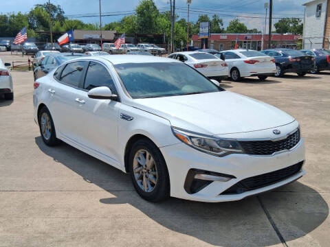 2019 Kia Optima LX