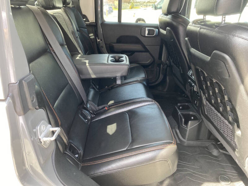 2022 Jeep Gladiator Mojave