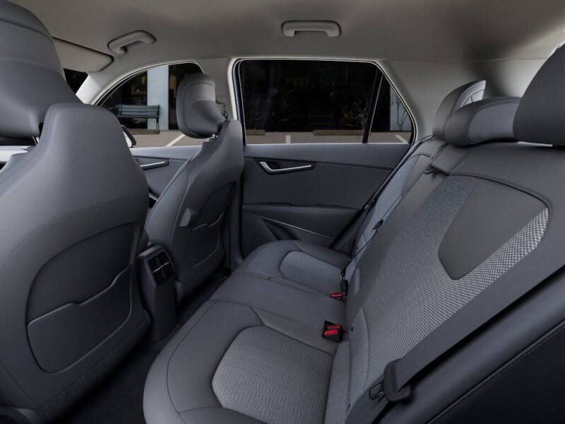 2025 Kia Niro EV Wind