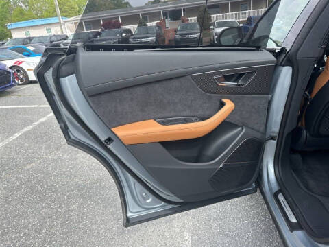 2025 Audi RS Q8 performance 4.0T quattro