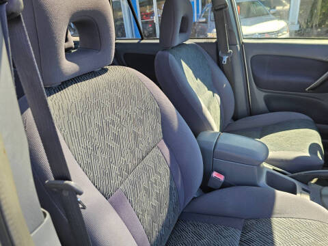 2003 Toyota RAV4