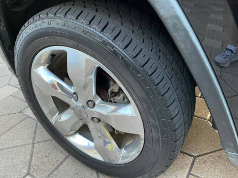 2011 Jeep Grand Cherokee Overland