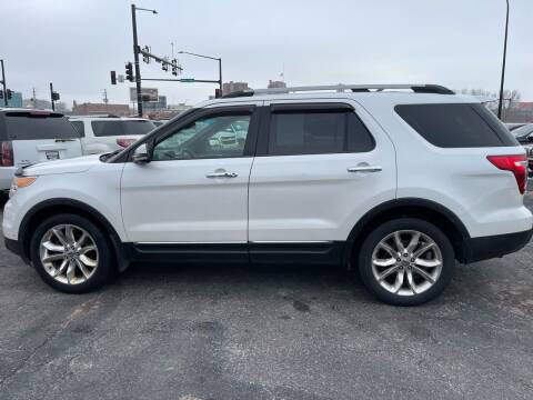 2011 Ford Explorer for sale at RIVERSIDE AUTO SALES in Sioux City IA