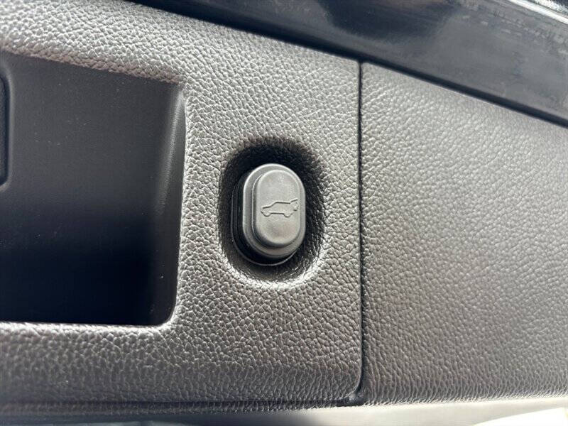 2015 Cadillac Escalade Platinum