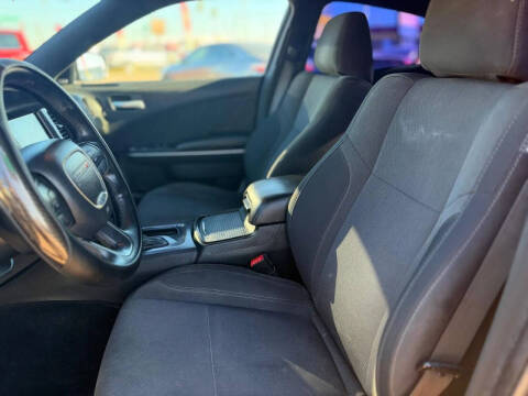 2016 Dodge Charger SXT