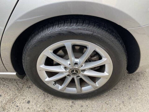 2019 Mercedes-Benz A-Class A 220